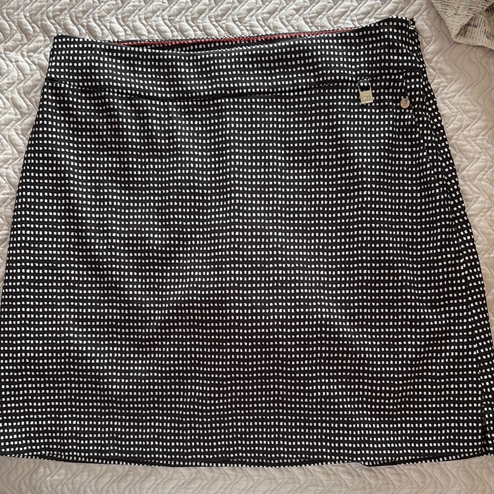 Black and White Polka Dot Golf Skirt